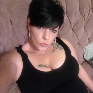 Meet your Posher, Alicia